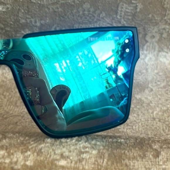 Brand New True Religion Mirrored Shield Aviator Mens Sunglasses Matte Black - Picture 6 of 16